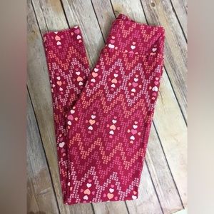 Brand New LuLaRoe Valentines Leggings size OS 2-10